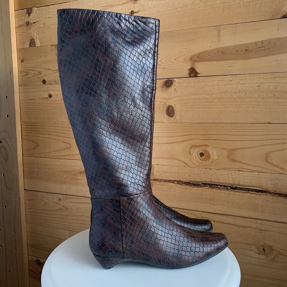 Faryl‎ Robin Tall Heeled Boots Snake Texture Leather Brown Boho Chic Exotic